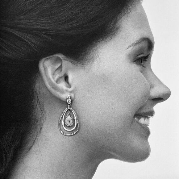 "Judy" NEW Turquoise Gold Silver Mixed Dangle Drop Teardrop Fashion Earrings - Picture 3 of 3